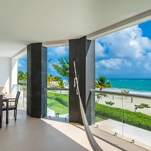 **** Apartahotel Mareazul Front México