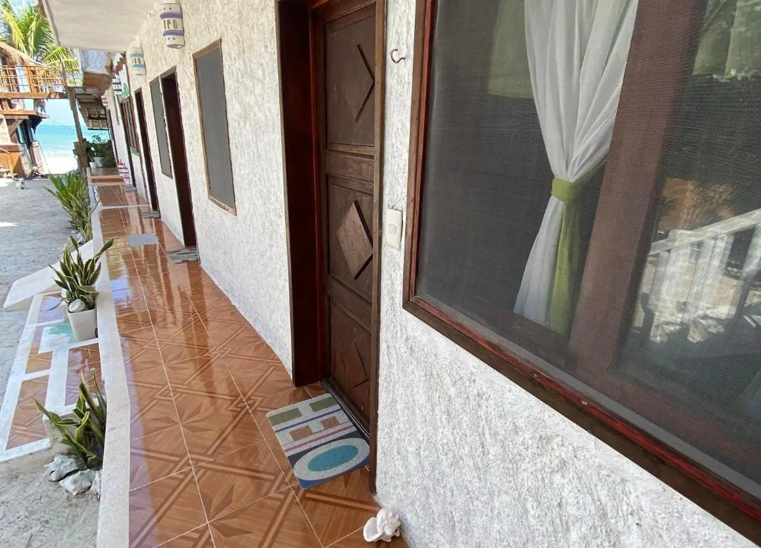 Casa Victor Avila Isla Holbox